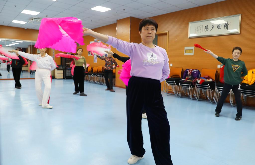 健康不“宅”冬冬季jbo运动小贴士来了(图1)